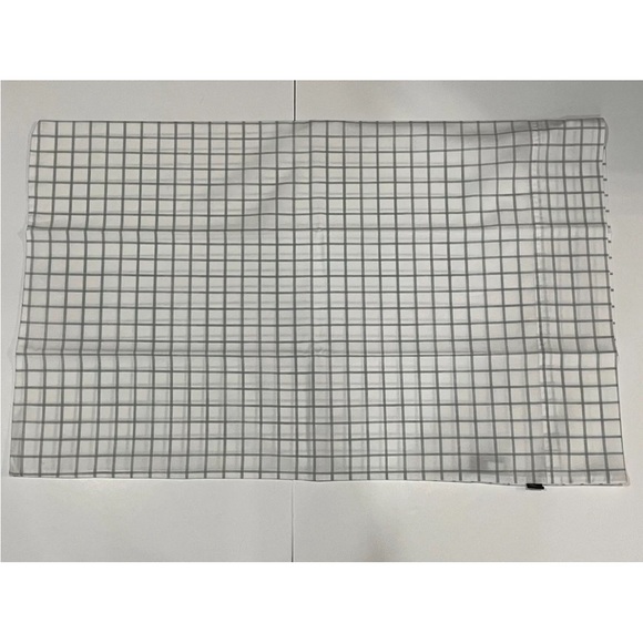 Tommy Hilfiger Standard Pillowcase (1) in grey white plaid - Picture 1 of 8